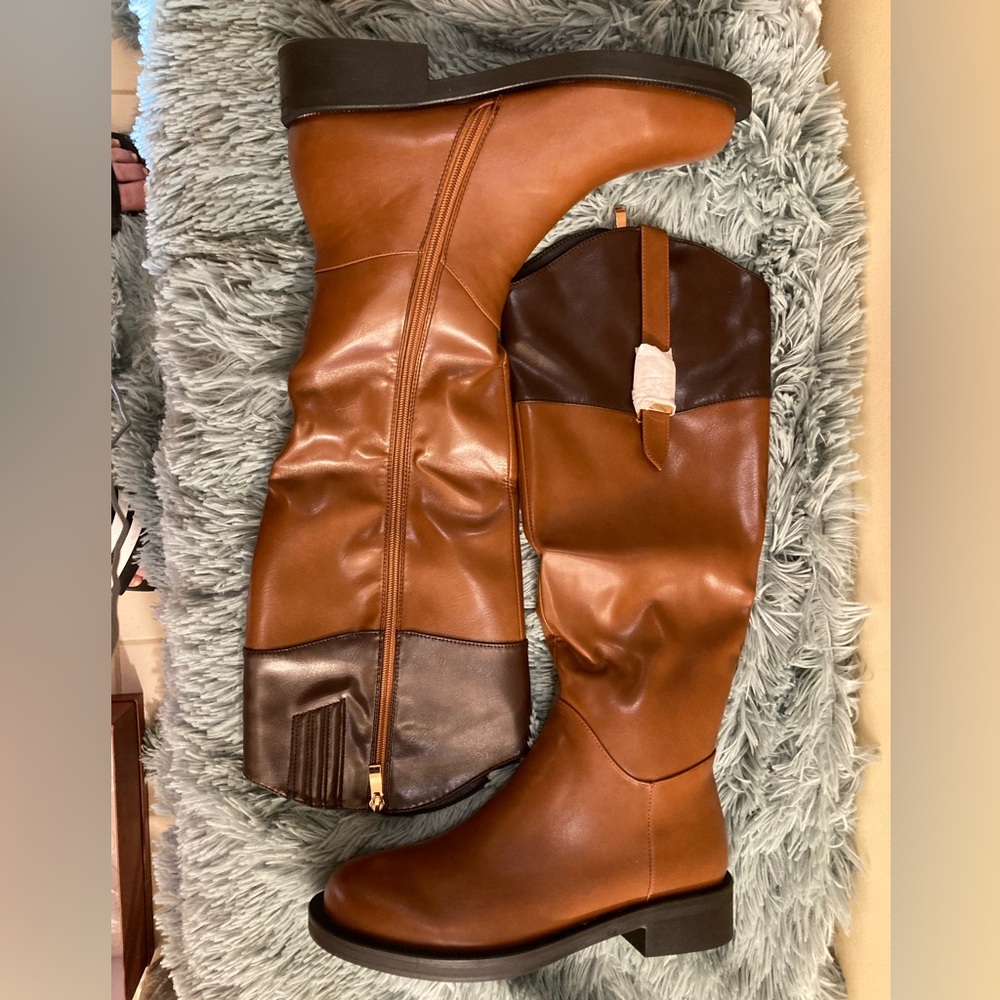 NWB Tan & Brown Tall Boots with Classic Design, size 10